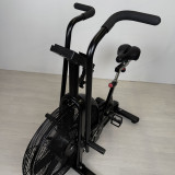 Велотренажер UNIX Fit техно-аэробайк / Techno AirBike 900