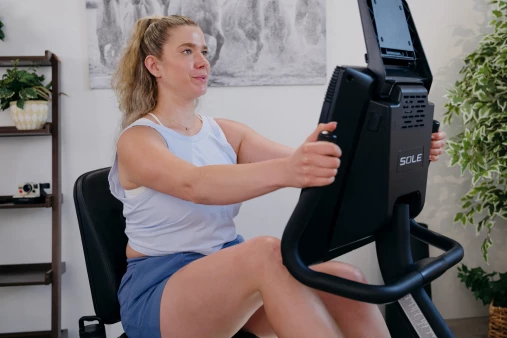 Велотренажер SOLE LCR (2023) с горизонтальной посадкой Велотренажер SOLE LCR (2023) с горизонтальной посадкой